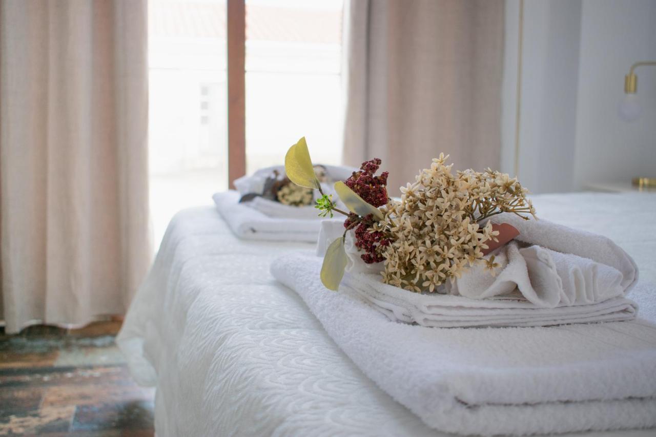 Apartamentos Cerezo La Codosera Екстериор снимка