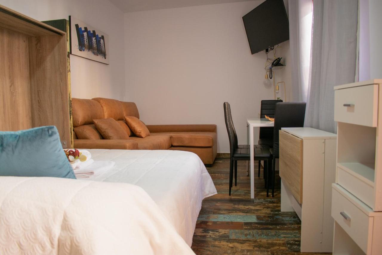 Apartamentos Cerezo La Codosera Екстериор снимка